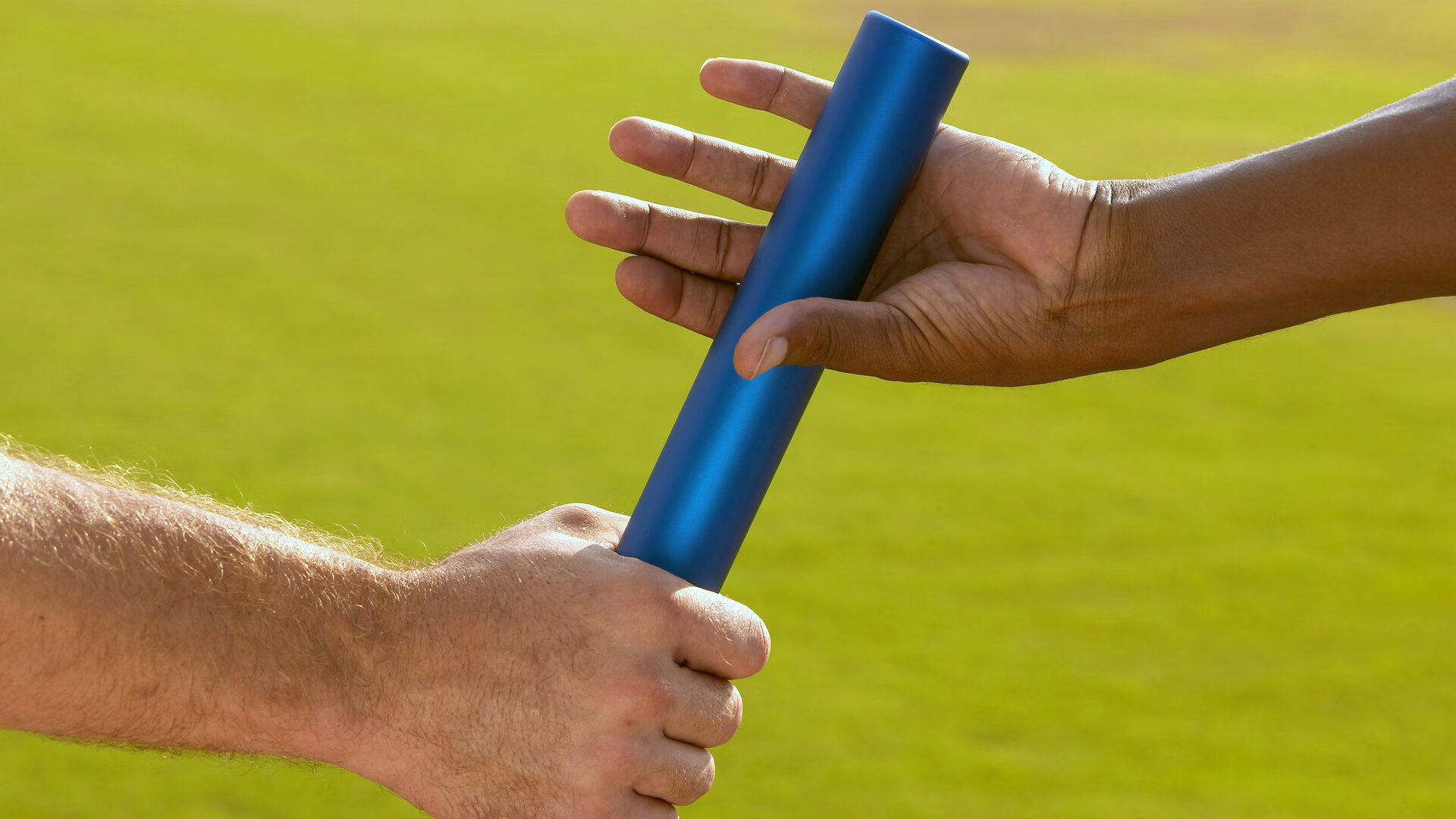 雄鹿带队取胜!阿扎伦卡重要时刻战术调整气势如虹延续